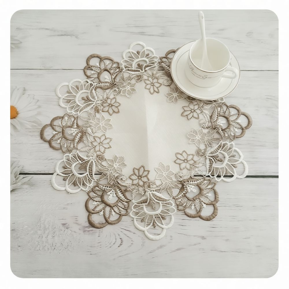Exquisite Round Lace Placemat  - огляд і ціна Table Runner